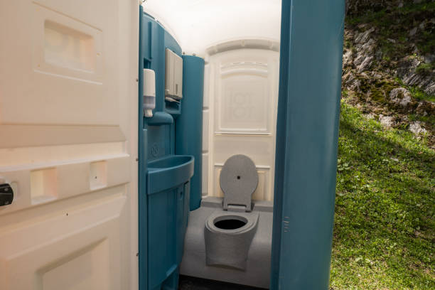 Best High-end porta potty rental  in Radford, VA